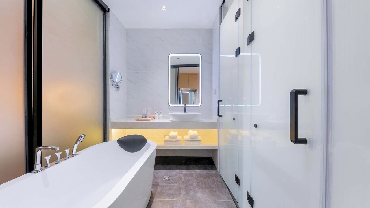 Photo of Bathroom in Tianya District