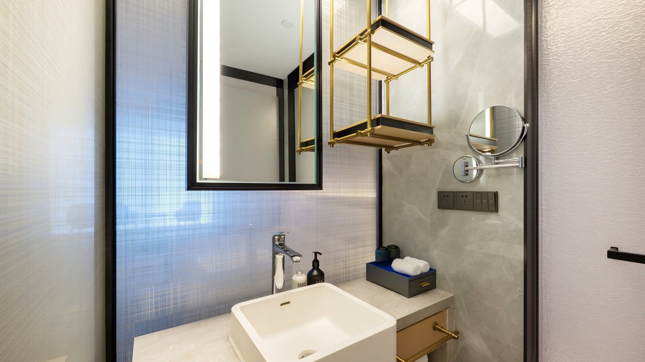 Photo of Bathroom in Donghu District