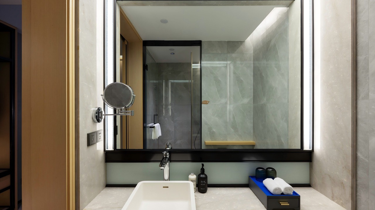 Photo of Bathroom in Donghu District