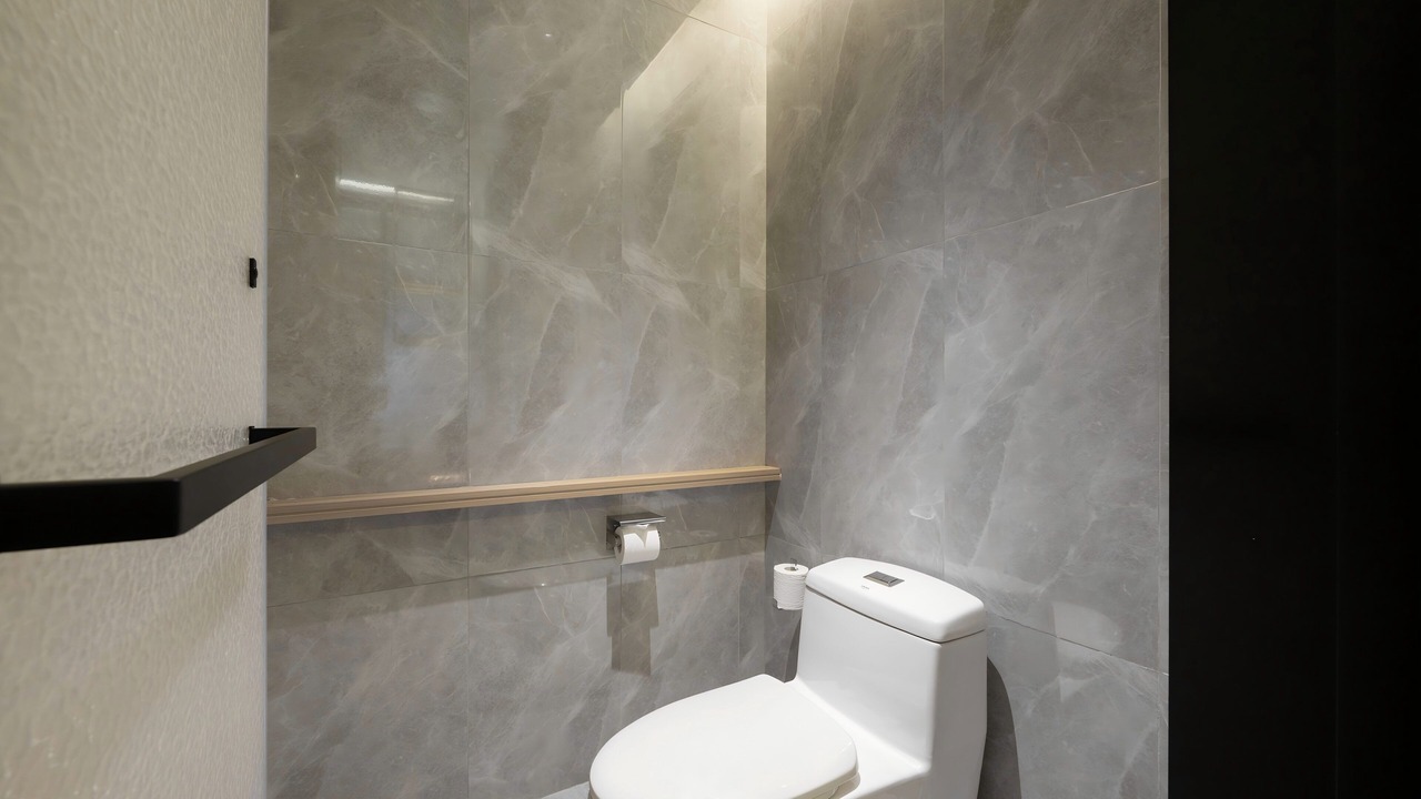Photo of Bathroom in Donghu District