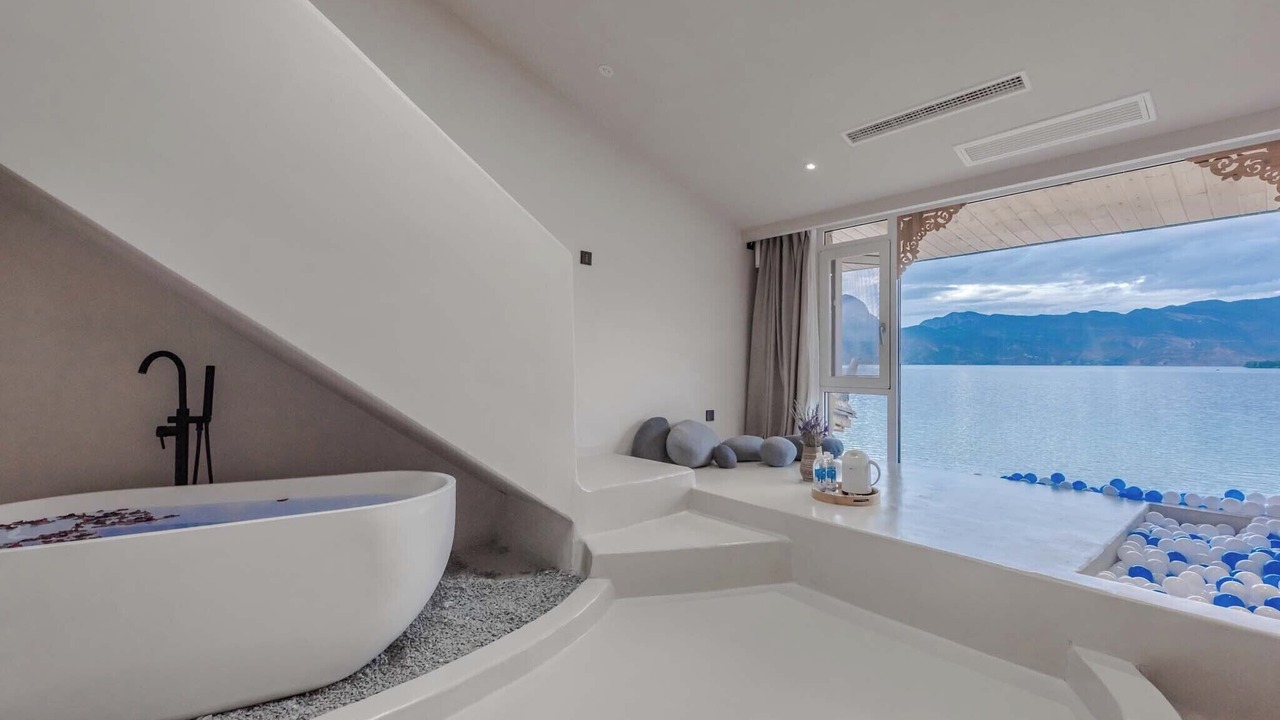 Photo of Bathroom in Lugu Lake - Ninglang