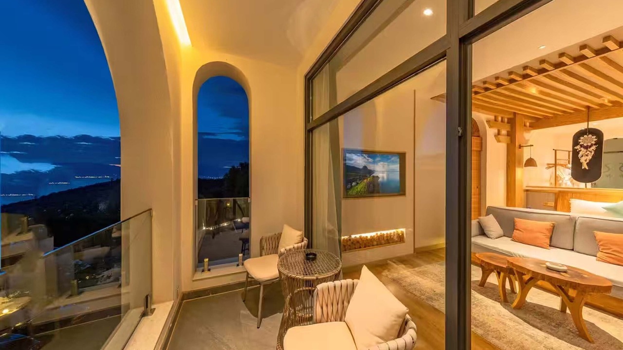 Photo of Patio Balcony in Chengjiang County