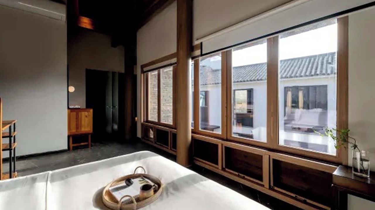 Photo of Bedroom in Dali Ancient Town