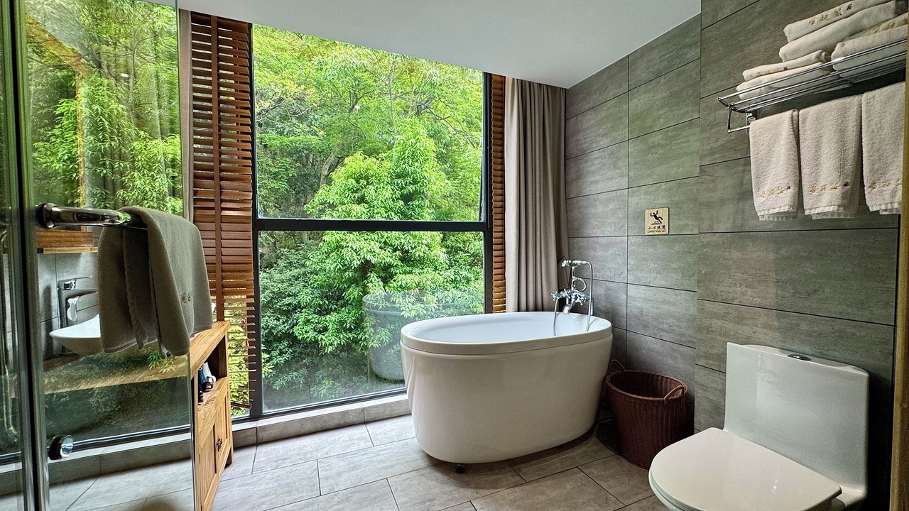Photo of Bathroom in Yangshuo
