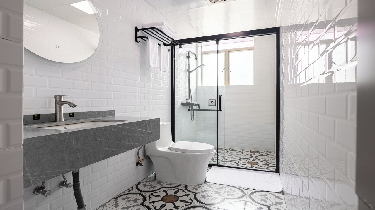 Photo of Bathroom in Beijing Road