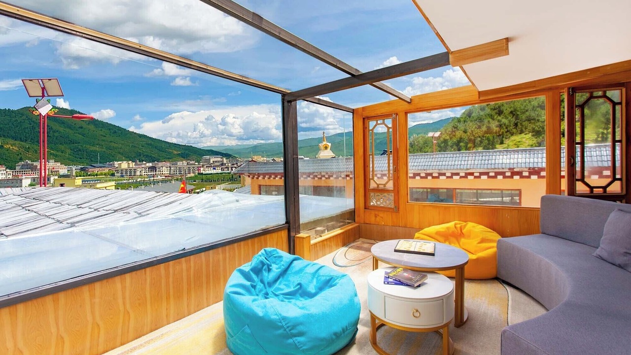 Photo of Patio Balcony in Shangri-La