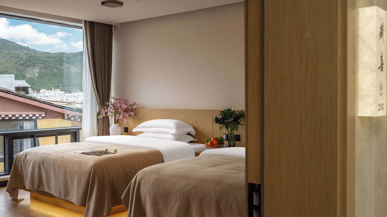 Photo of Bedroom in Shangri-La