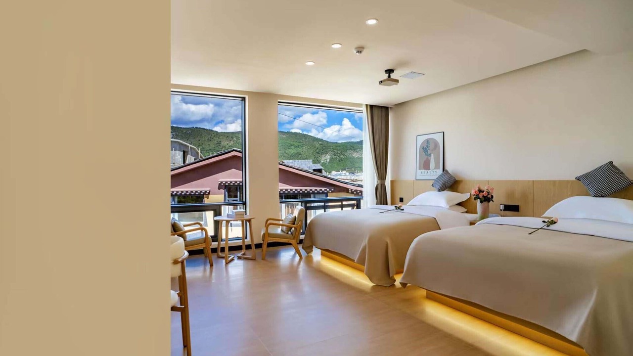 Photo of Bedroom in Shangri-La