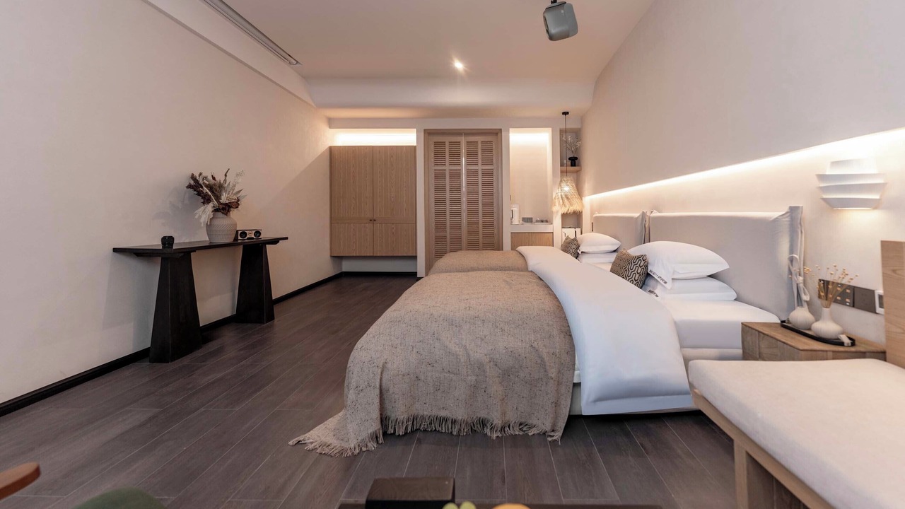 Photo of Bedroom in Shangri-La