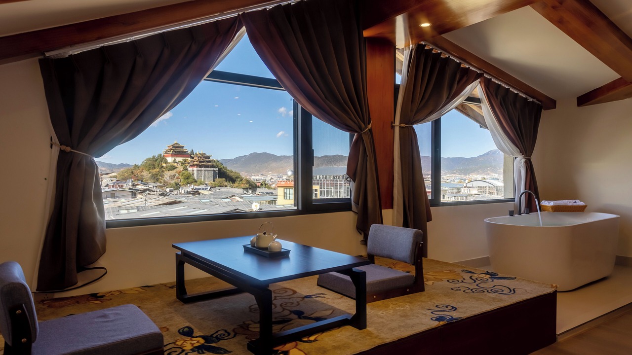 Photo of Livingroom in Shangri-La