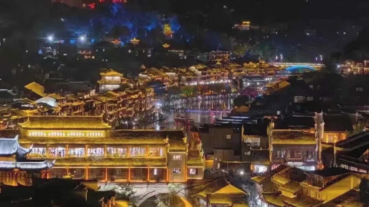 Photo of Others in Fenghuang