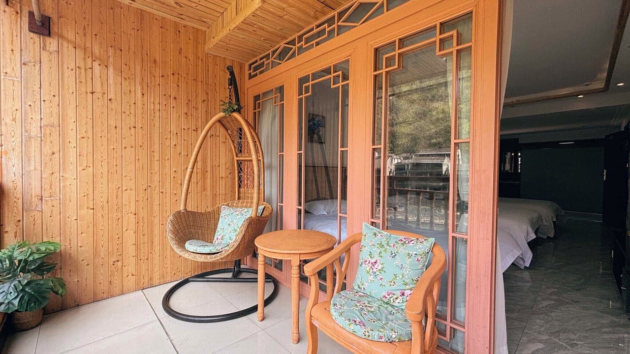 Photo of Patio Balcony in Fenghuang