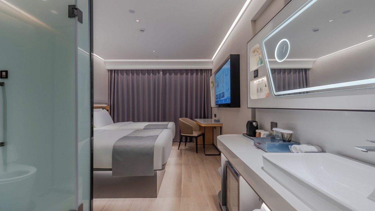Photo of Bedroom in Downtown Hangzhou