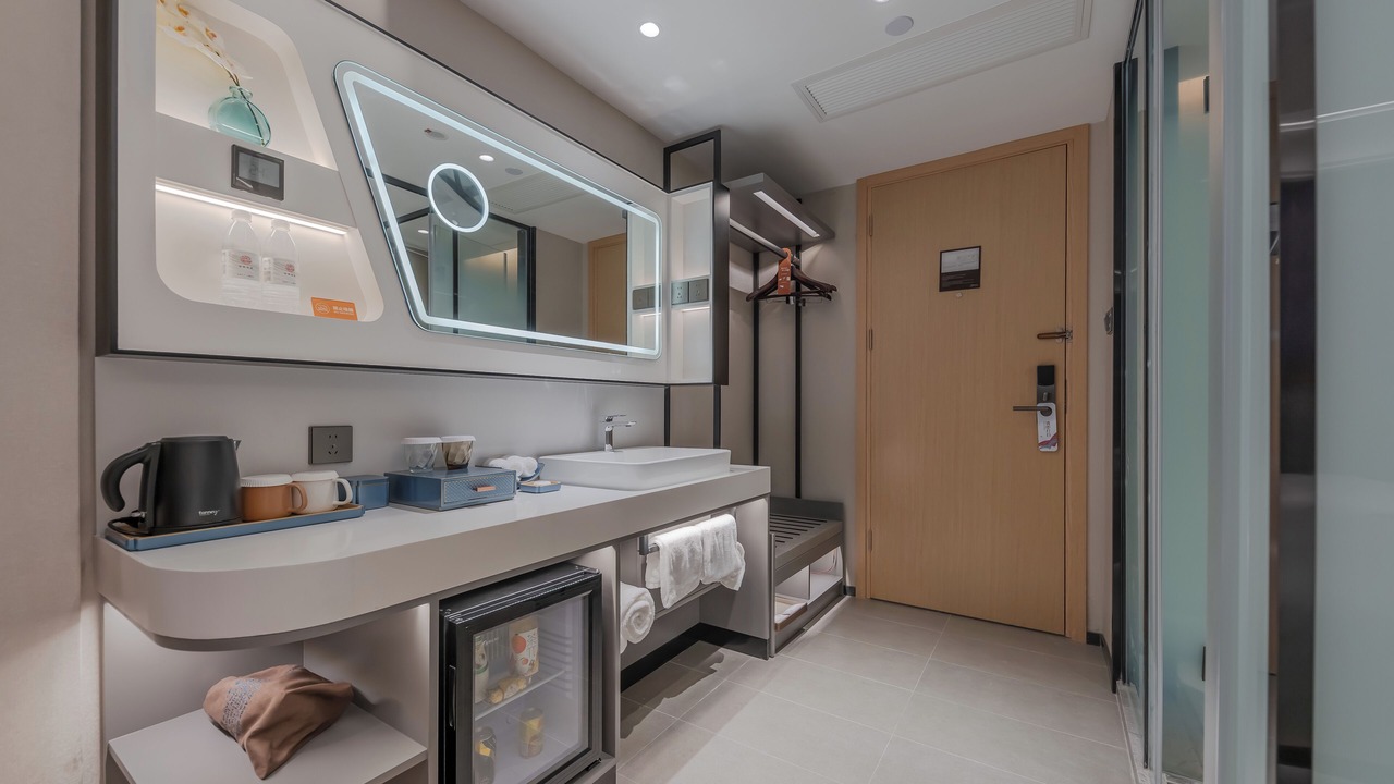 Photo of Bedroom in Downtown Hangzhou