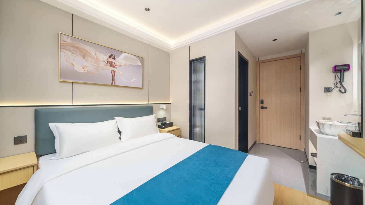 Photo of Bedroom in Lushan