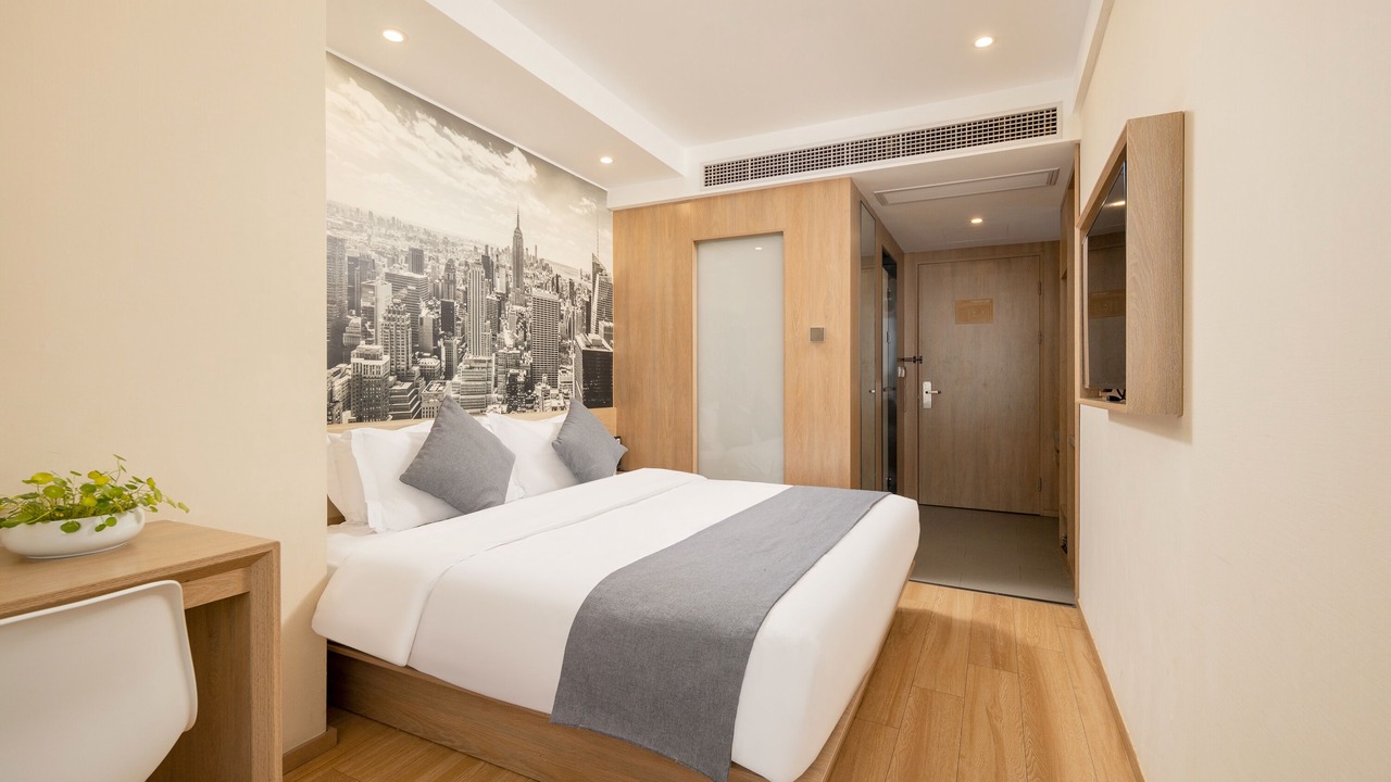 Photo of Bedroom in Downtown Hangzhou