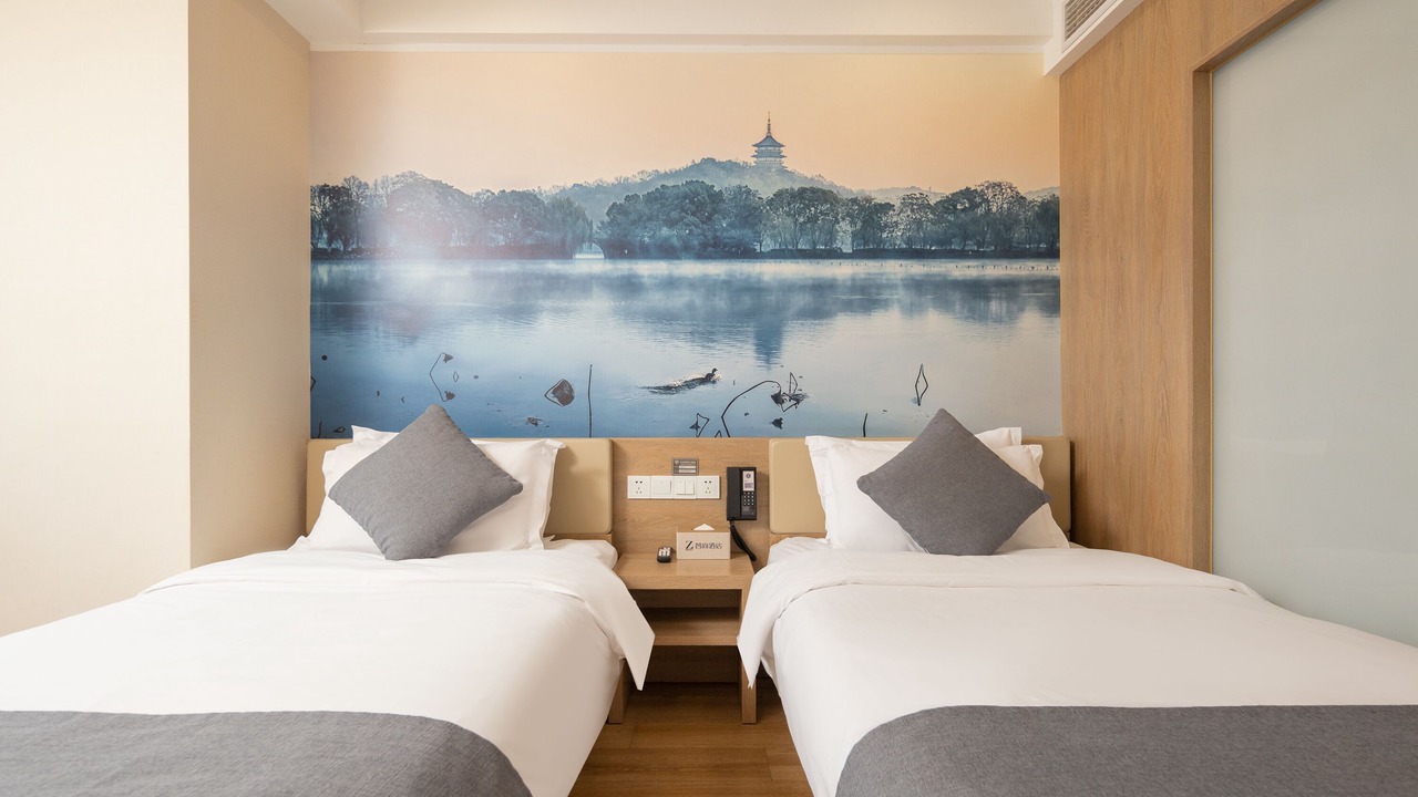 Photo of Bedroom in Downtown Hangzhou