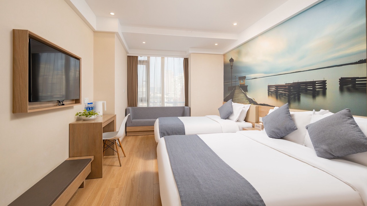 Photo of Bedroom in Downtown Hangzhou