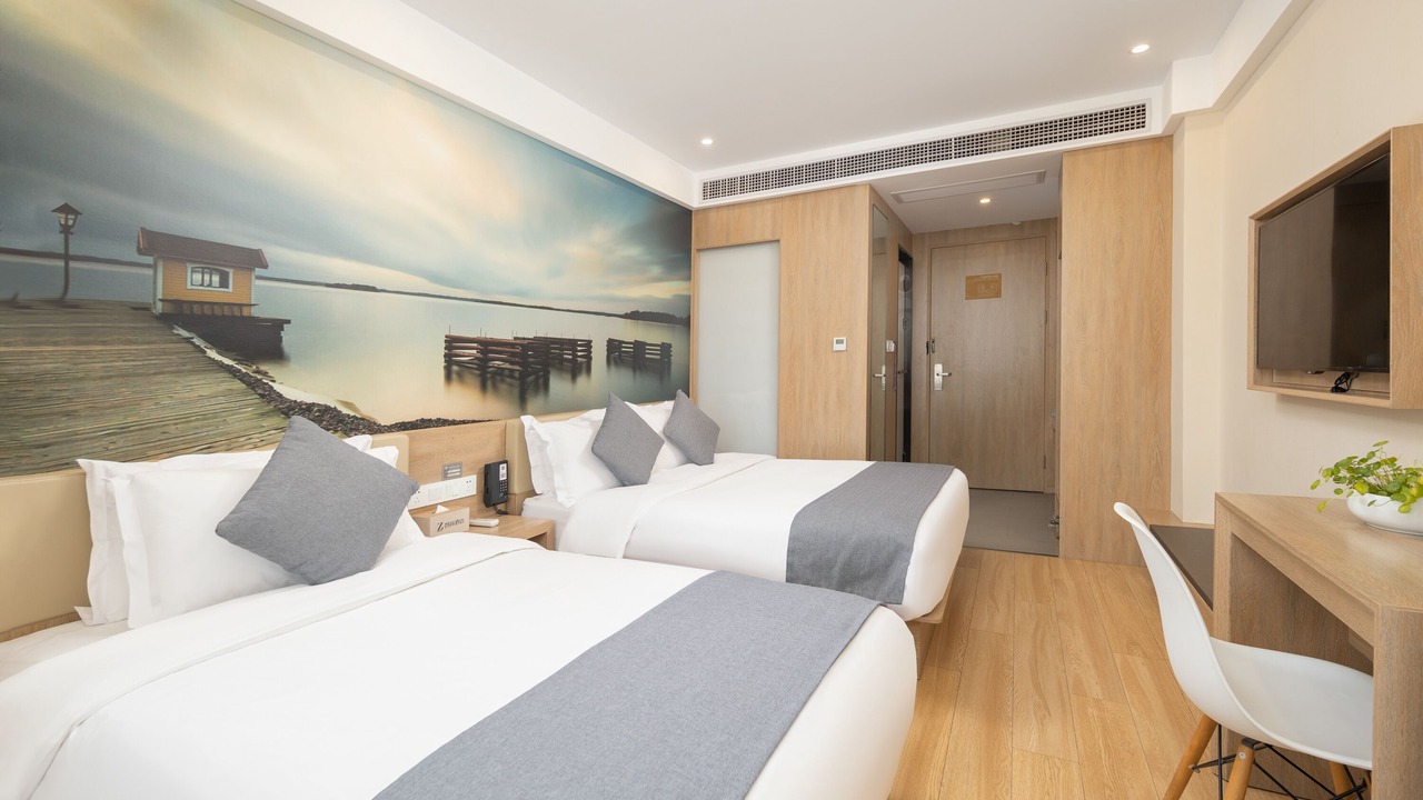 Photo of Bedroom in Downtown Hangzhou
