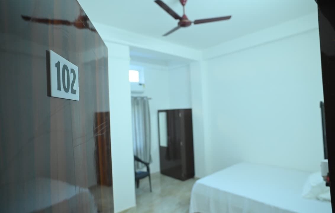 Photo of Bedroom in Sualkuchi