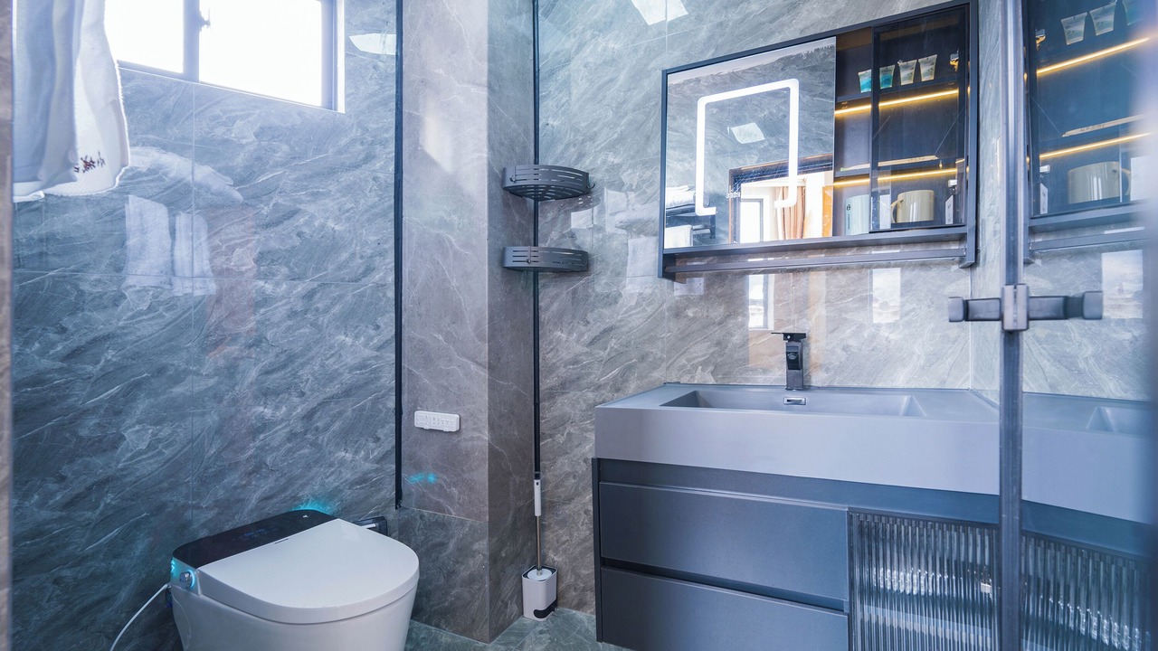 Photo of Bathroom in Shangri-La