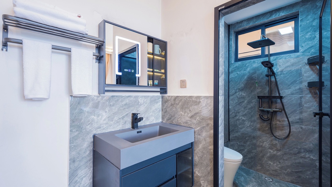 Photo of Bathroom in Shangri-La