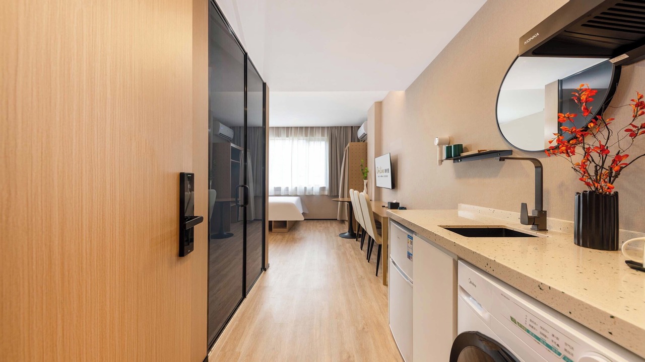Photo of Bedroom in Dongguan City Center