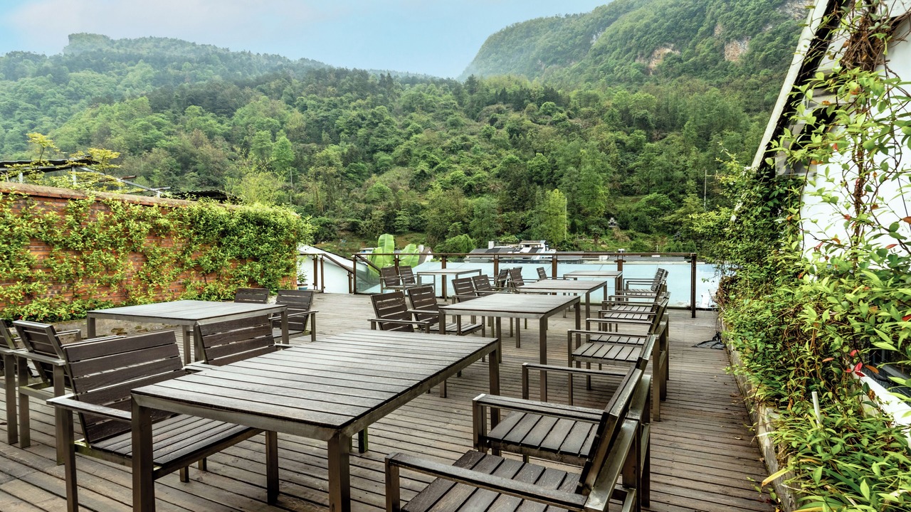 Photo of Patio Balcony in Wulingyuan