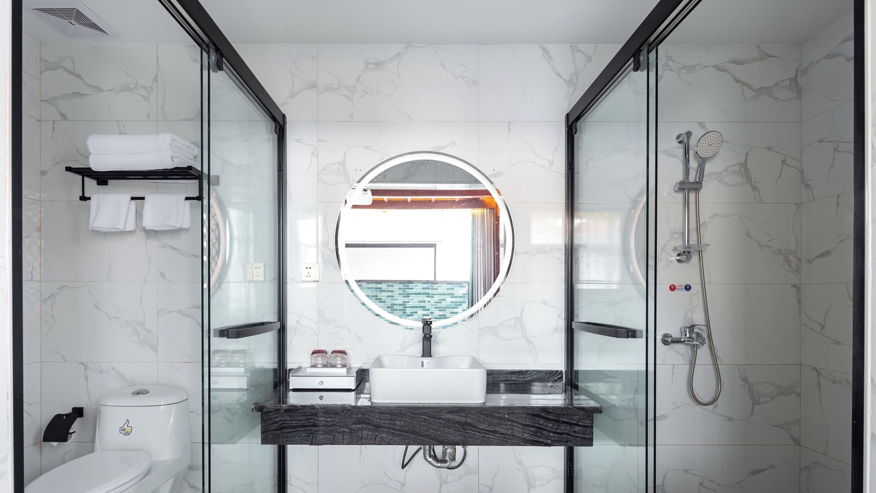 Photo of Bathroom in Tianya District
