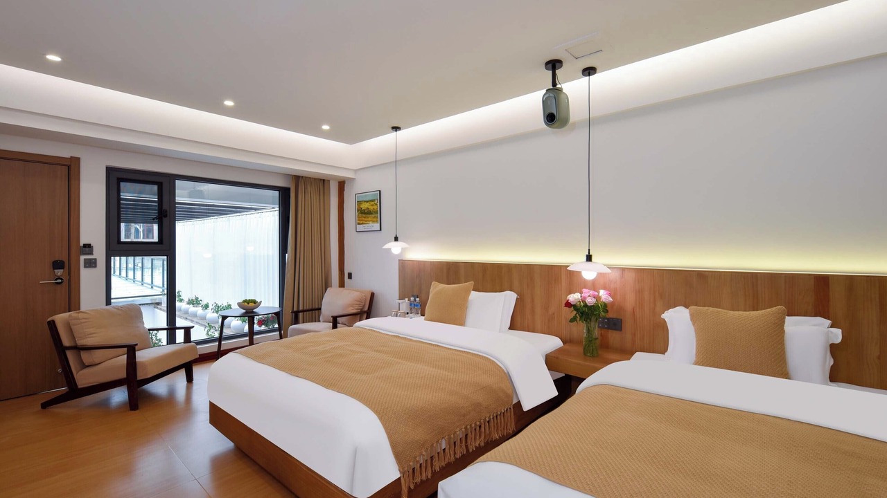 Photo of Bedroom in Shangri-La