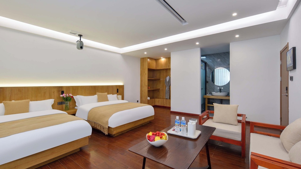 Photo of Bedroom in Shangri-La