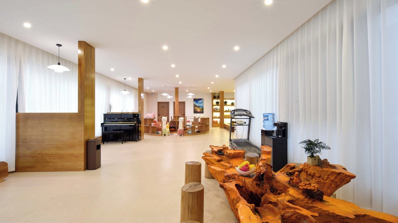 Photo of Others in Shangri-La