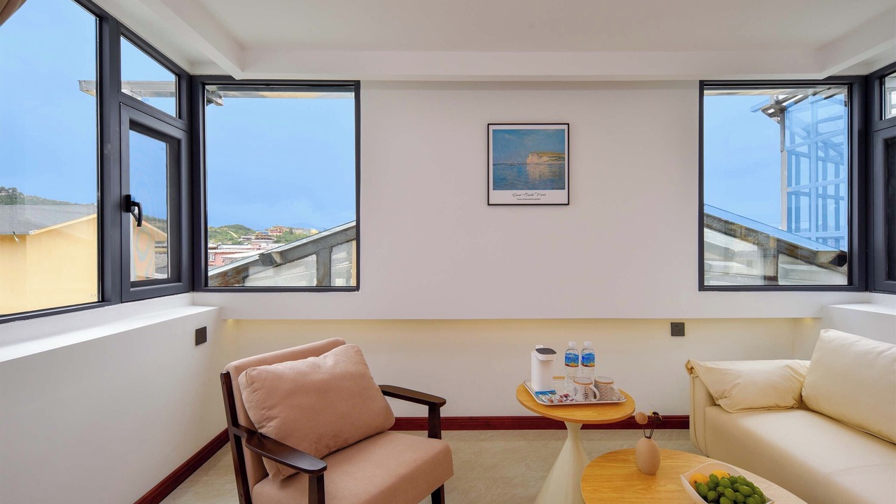 Photo of Bedroom in Shangri-La