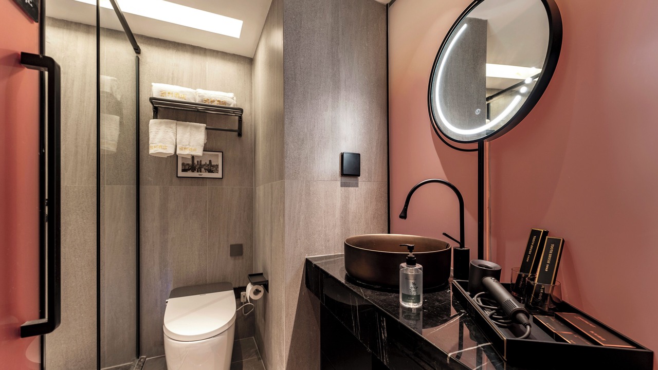 Photo of Bathroom in Jiang'an District