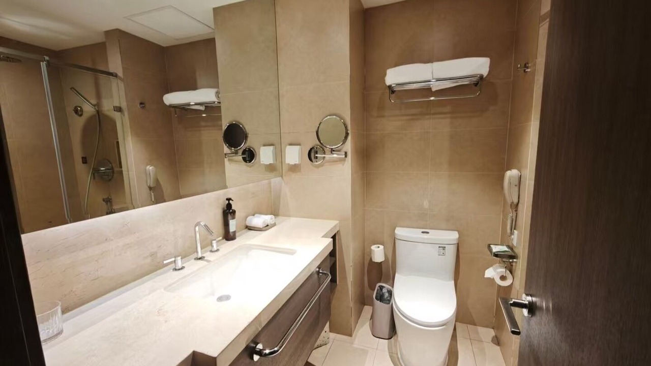 Photo of Bathroom in Downtown Hangzhou