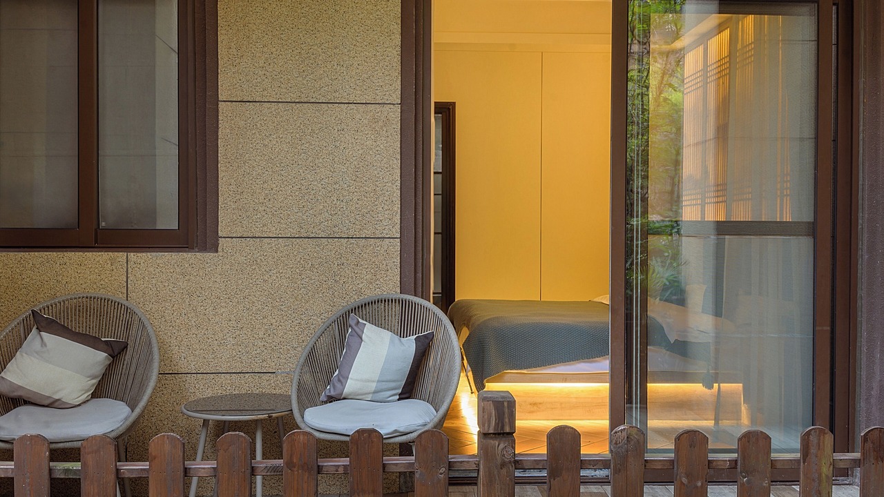 Photo of Bedroom in Emeishan