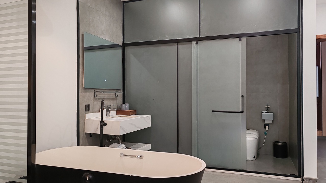 Photo of Bathroom in Chanhe Hui District