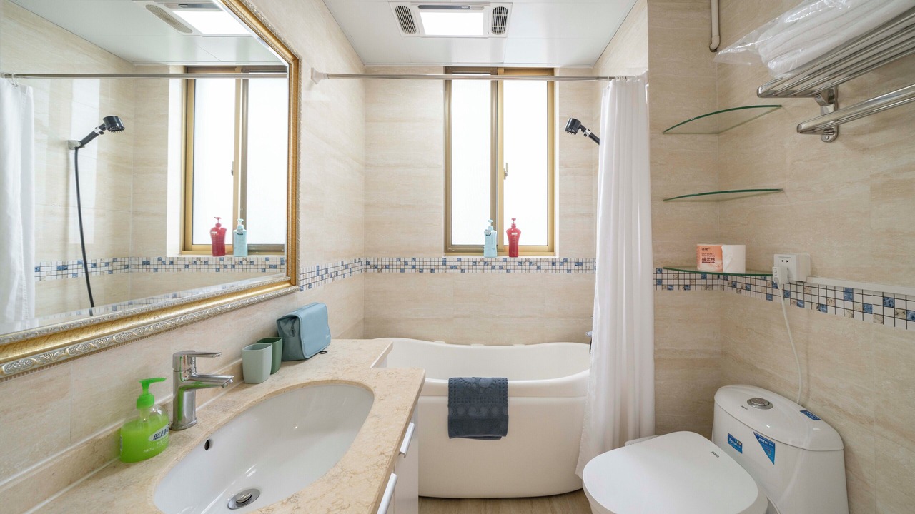 Photo of Bathroom in Changning