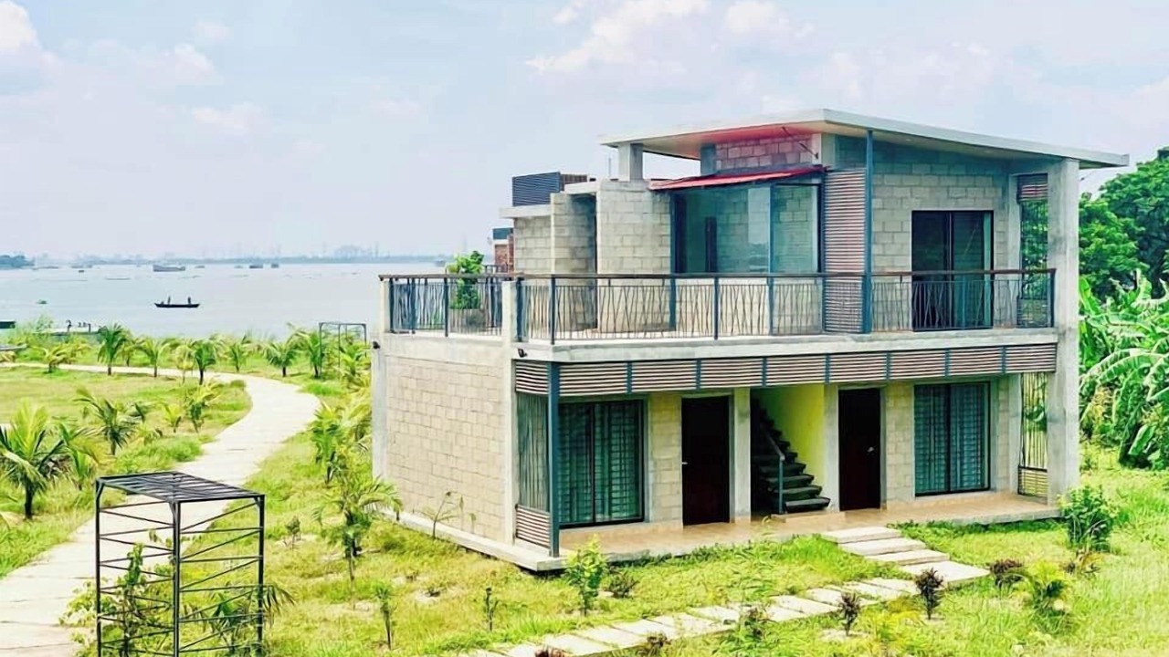 Photo of Patio Balcony in Dhaka Division