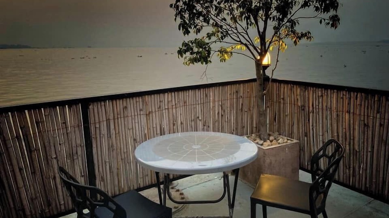 Photo of Patio Balcony in Dhaka Division