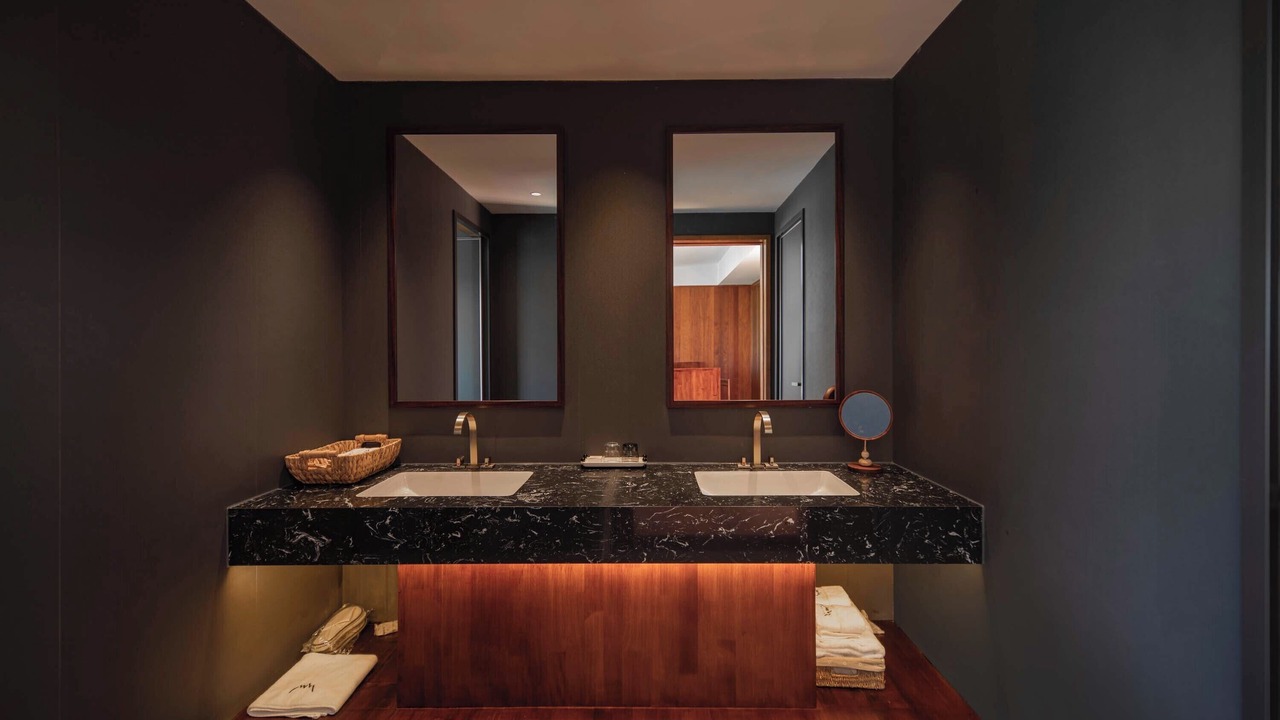 Photo of Bathroom in Hongyuan County