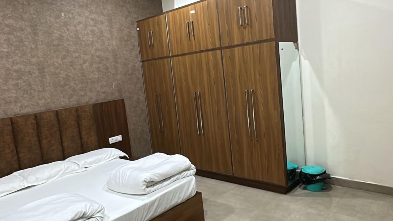 Photo of Bedroom in Aligarh