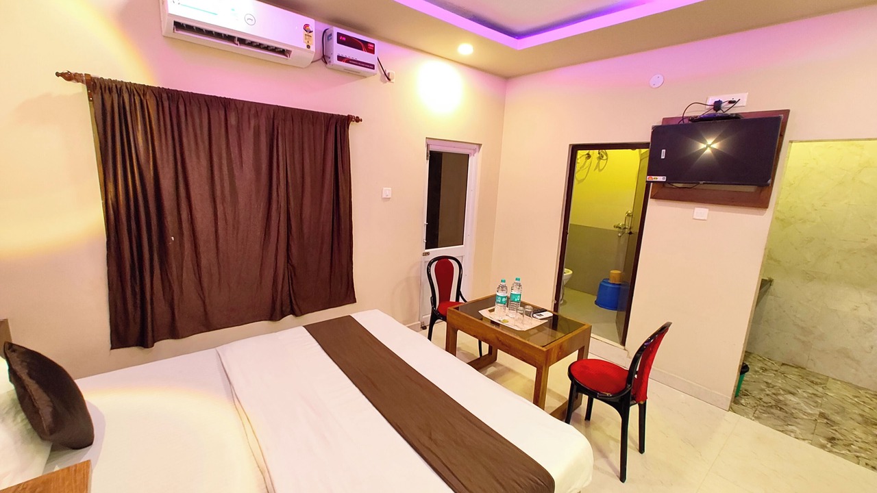 Photo of Bedroom in Charbagh