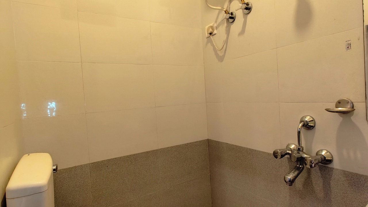 Photo of Bathroom in Charbagh