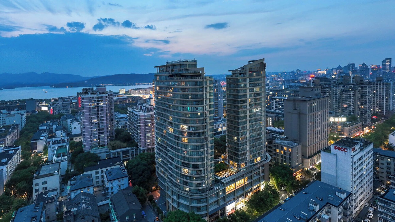 Photo of Outdoor in Downtown Hangzhou