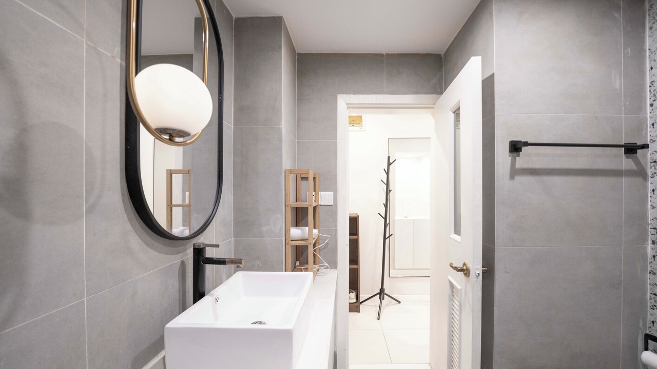 Photo of Bathroom in Jing'an