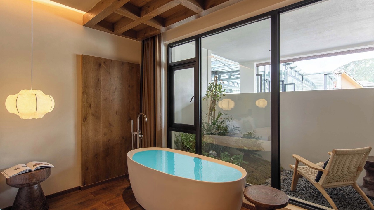 Photo of Bedroom in Shangri-La