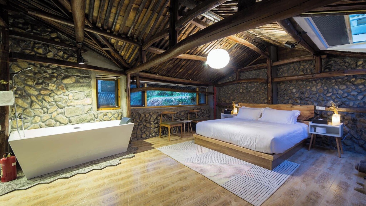 Photo of Bedroom in Chuanliao
