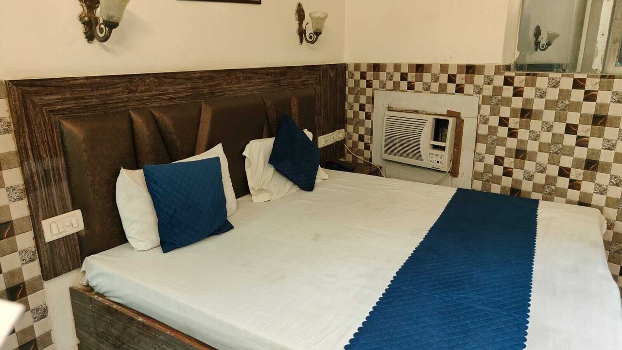 Photo of Bedroom in Agra