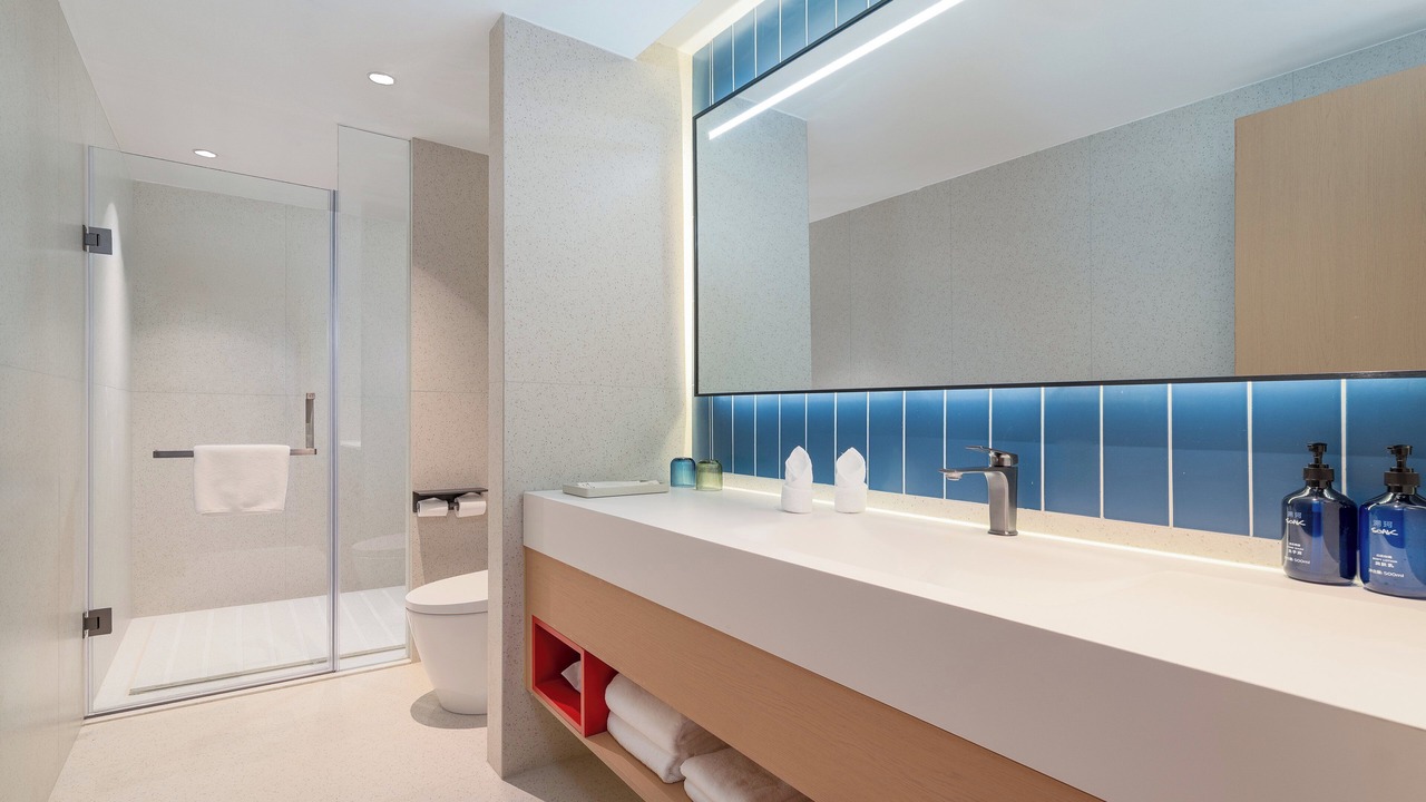 Photo of Bathroom in Yiliang County